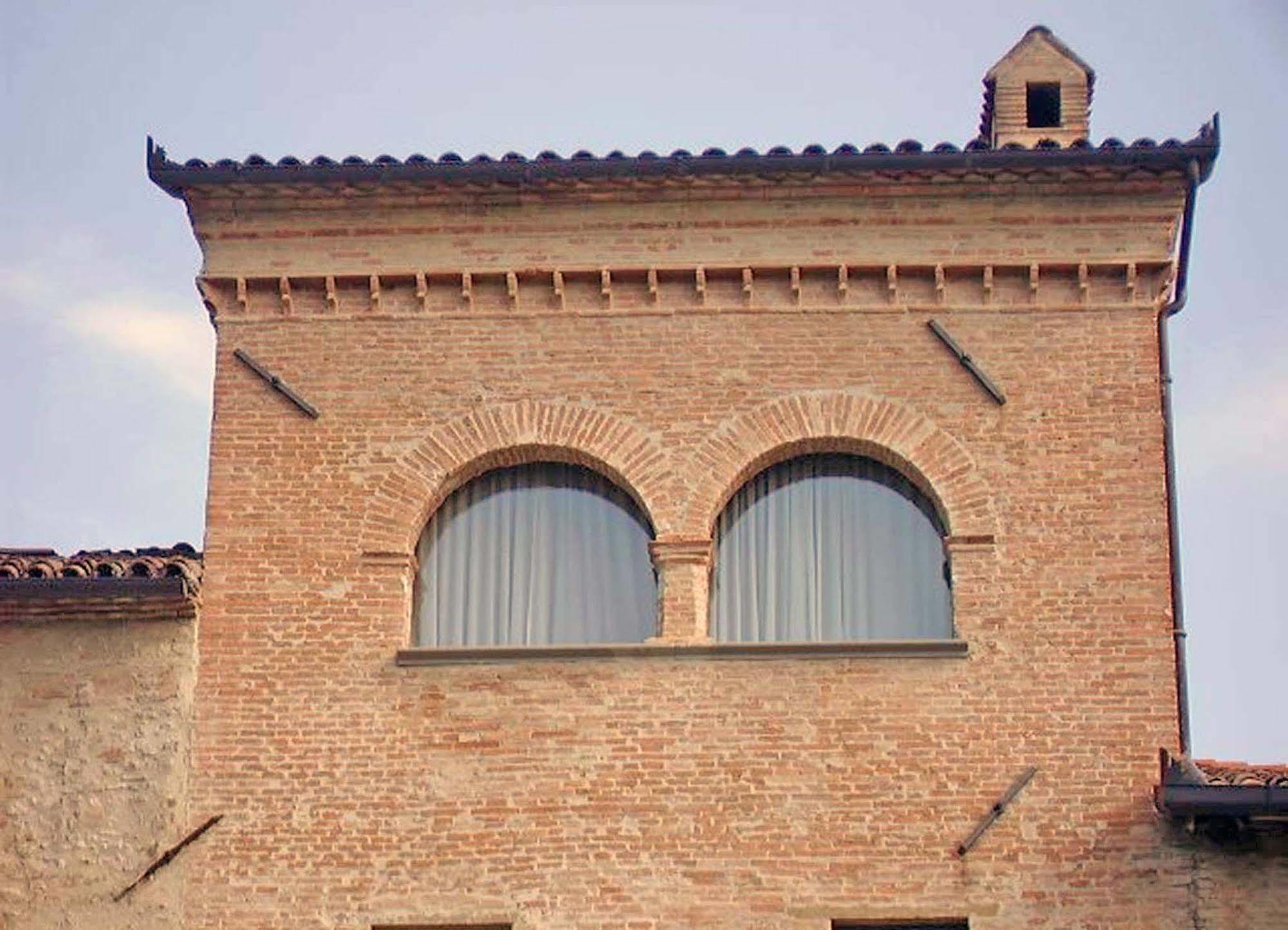 德泊卡比瑞比诺住宿加早餐旅馆 卡斯泰洛城 外观 照片